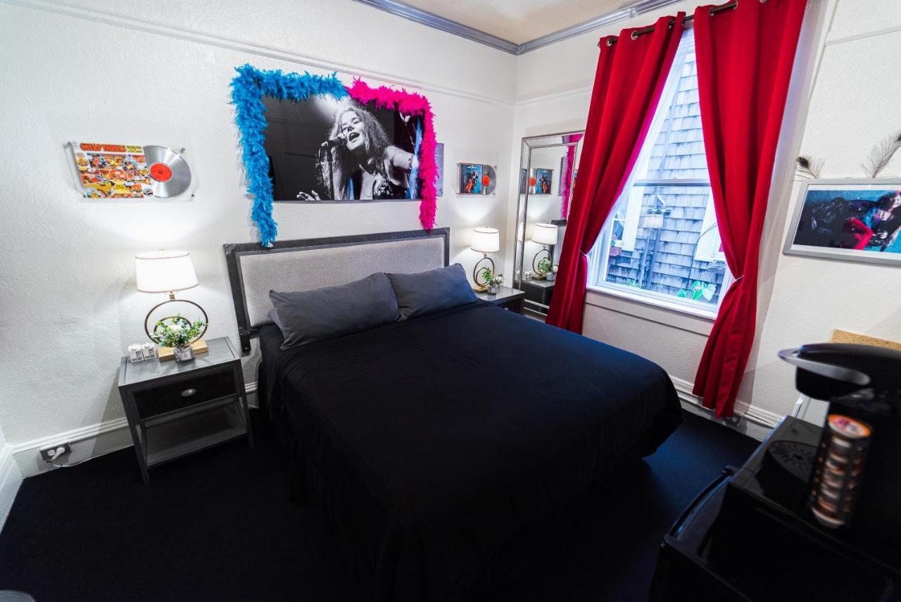 Music City Hotel - The San Francisco Music Experience